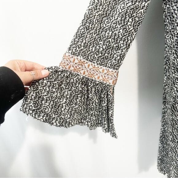 Anamá Anthroplogie Black and White patterned Knit Sweater blouse oversized large - Picture 4 of 10